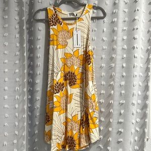 Brand new with out tags Ava Sky. Dress Deja